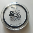 Swatch de Lilymi : Mat & fix powder, Miss Cop