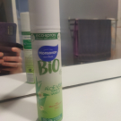 Swatch de Lilymi : Bio Aloé Véra pointe de vanille, Monsavon