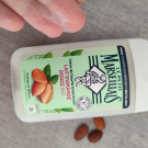 Swatch de zaz19 : Douche Crème Extra Doux Lait D'amande Douce, Le Petit Marseillais