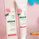 Swatch de Valbry : Crème riche apaisante à la Pivoine Bio, Klorane