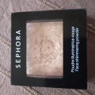 Swatch de Shirley2b : Poudre Illuminatrice Visage, Sephora