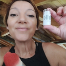 Swatch de mag.stp : Matte Bronzer - Bronzer en stick, Milk Makeup