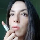 Swatch de DoriouneTwins2022 : Rouge à lèvres mat Muse Benecos, Benecos