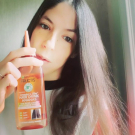 Swatch de DoriouneTwins2022 : Soin lamellaire Hair Drink Ananas, Garnier