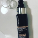 Swatch de Cececel : Sérum Magistral V-Liftex 14%, Ella Bache