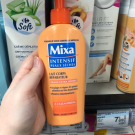 Swatch de charlyvandv : Lait Corps Réparateur, Mixa