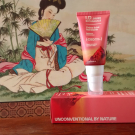 Swatch de d...illon : Crème éclat hydratante, I.D. Swiss Botanicals