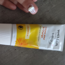 Swatch de zaz19 : Crème pour le Change au Calendula, Weleda