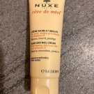 Swatch de Noémie 23 : Rêve de Miel - Crème mains et ongles -, Nuxe