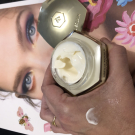 Swatch de Marie50180 : Abeille Royale crème de jour Day cream, Guerlain