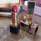 Swatch de Clémentine Lctr : Rouge pur couture, Yves Saint Laurent