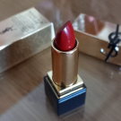 Swatch de Clémentine Lctr : Rouge pur couture, Yves Saint Laurent