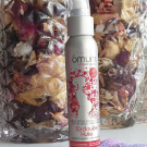 Swatch de Mendessoso : Huile anti-vergetures La Surdouée, Omum