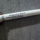 Swatch de zaz19 : Mascara Black Extra Volume, Rougj