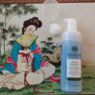 Swatch de d...illon : Aciana botanica - Mousse d'eau nettoyante peau nue divine Bio, Sanoflore