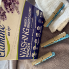 Swatch de Mygtesteuse : LESSIVE POUDRE Blanc & Couleurs claires, Etamine du Lys