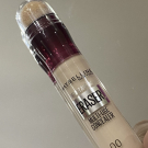 Swatch de Mel.fel2b : Instant Anti Age l'Effaceur Yeux, Maybelline New York