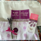 Swatch de d...illon : Crème de jour hydratante à la lavande fine, LE CHATEAU DU BOIS PROVENCE