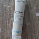 Swatch de zaz19 : Effaclar Duo ( ) SPF 30, La Roche-Posay
