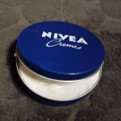 Swatch de Olivia1423 : Nivea Crème, Nivea
