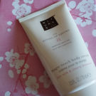 Swatch de Olivia1423 : The Ritual of Sakura Body Cream - Crème onctueuse pour le corps, Rituals