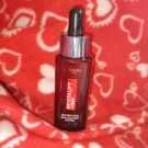 Swatch de kayloutte : SÉRUM CORRECTEUR  anti age TRI-PEPTIDES, L'Oréal Paris