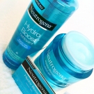 Swatch de aloe2 : Hydro Boost Gel Crème, Neutrogena