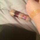 Swatch de Emeline03 : Instant Anti Age l'Effaceur Yeux, Maybelline New York