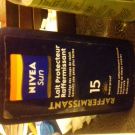 Swatch de Mimille15 : Lait protecteur raffermissant, Nivea