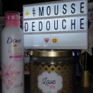 Swatch de Magaly34 : Mousse de douche Surgras de Dove, Dove