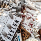 Swatch de CHLOEG25 : All In One Hair Treatment - Uniq One, Revlon Professional