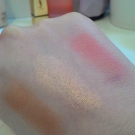 Swatch de Sa-ku-rah : Naked Flushed - Palette Teint, Urban Decay