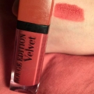 Swatch de Le pot de peinture : Rouge Edition Velvet, Bourjois