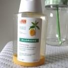 Swatch de Mangeprieaime : Shampooing Nutritif au Beurre de Mangue, Klorane