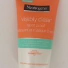 Swatch de lolomelol : Visibly clear spot proof nettoyant et masque 2 -en- 1, Neutrogena