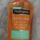 Swatch de lolomelol : Gel Nettoyant Spot Control Visibly Clear, Neutrogena