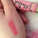 Swatch de Levana2004 : Melted - Rouge à lèvres liquéfié longue tenue, Too Faced