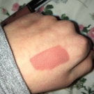 Swatch de Léa lastar : Lip Lingerie, NYX