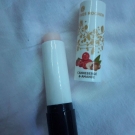 Swatch de ema12 : Baume Lèvres Karité, Yves Rocher