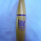 Swatch de ema12 : Colossal Volum' Express, Maybelline New York