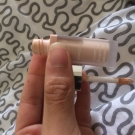 Swatch de tc04 : Anticernes Radiance Reveal, Bourjois