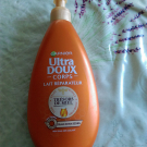 Swatch de annieca : Lait Corps Réparateur Trésors de Miel Ultra Doux, Garnier