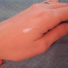 Swatch de lauriie31 : Avancé  Émulsion Matifiante MT, Figs & Rouge