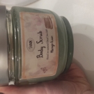 Swatch de lauriie31 : Gommage aux sels de la Mer Morte, Sabon