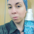 Swatch de lauriie31 : Hydro Boost®: Sérum perles booster survitaminé, Neutrogena