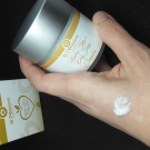 Swatch de lauriie31 : Crème hydratante peaux grasses, mixtes et acnéiques, Aucune