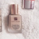 Swatch de Addictmakeup : Double Wear Teint longue tenue intransférable SPF 10, Estée Lauder
