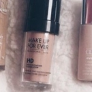 Swatch de Addictmakeup : Fond de Teint HD - Fond de Teint Couvrance Invisible, Make Up For Ever