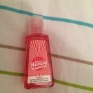 Swatch de CamilleCh29 : Gel mains nettoyant, Merci Handy
