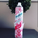 Swatch de Celine56100 : Shampoing sec Blush, Batiste